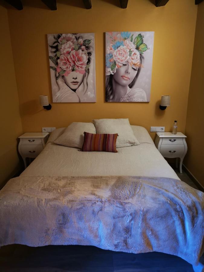 Cal Duran Bed and Breakfast Esparreguera Værelse billede